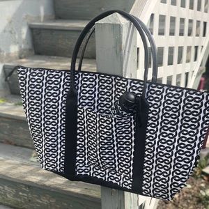 NEW Large Shoulder Weekend Tote Bag & Umbrella Set